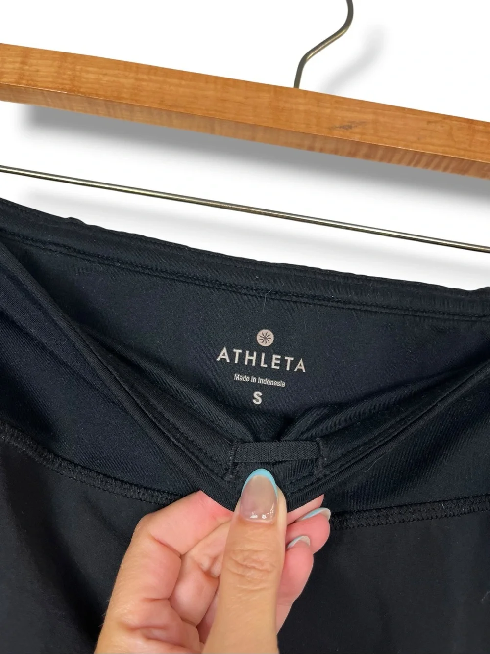 Athleta Black Active Shorts Small Lined Reflective Pockets Running